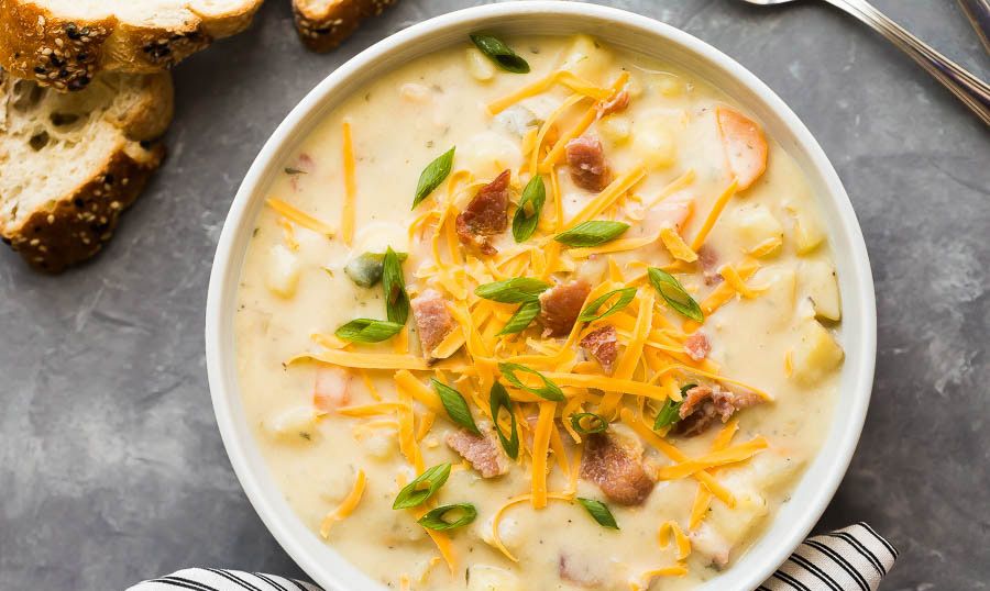 Рецепт: Супа од компири со чадено месо