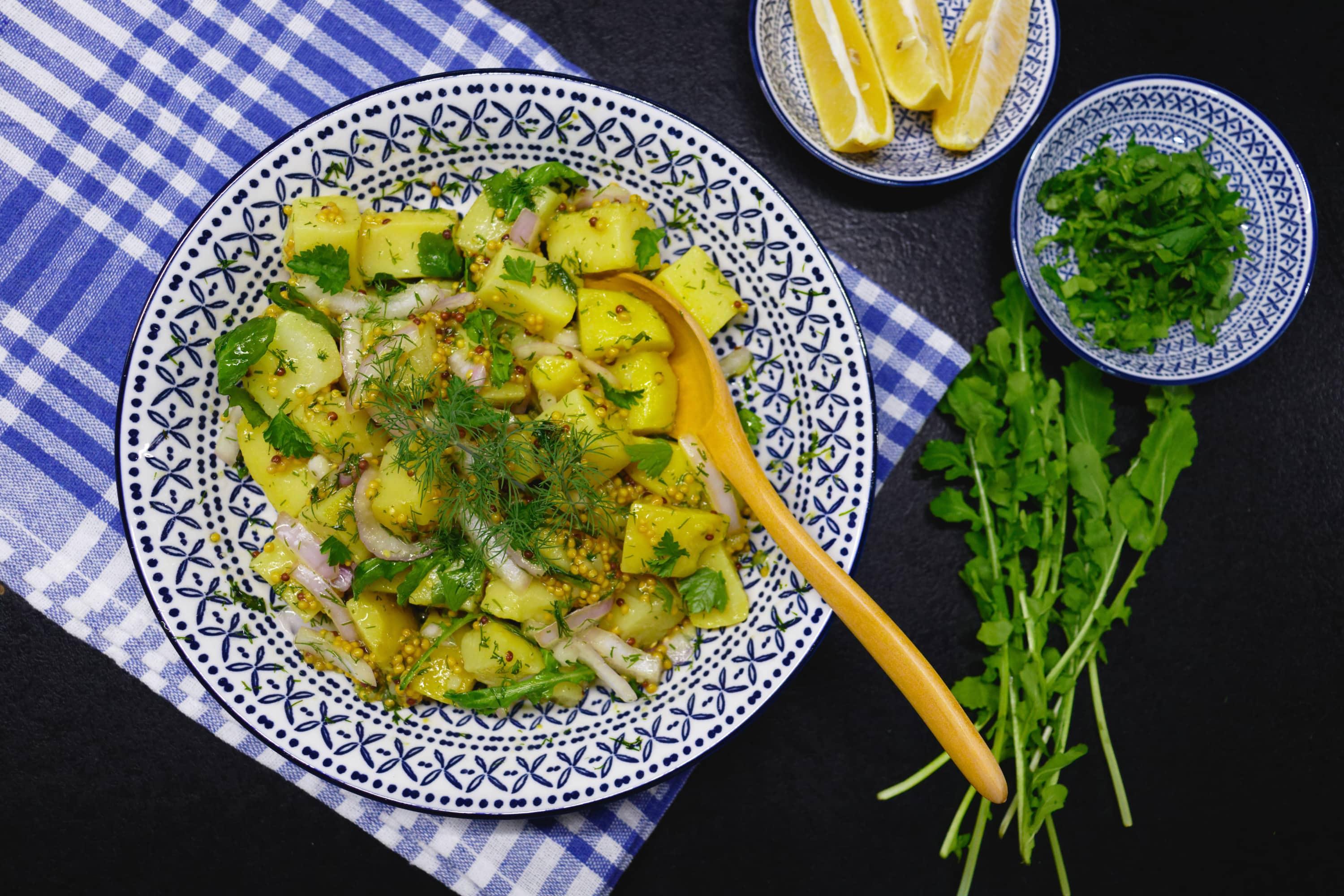 Рецепт: Салата од варени компири со сенф во зрна